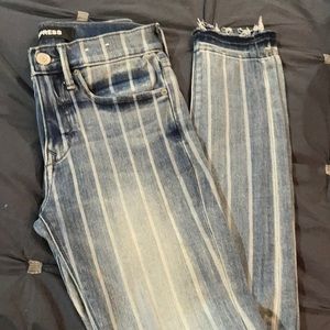 Express Jeans